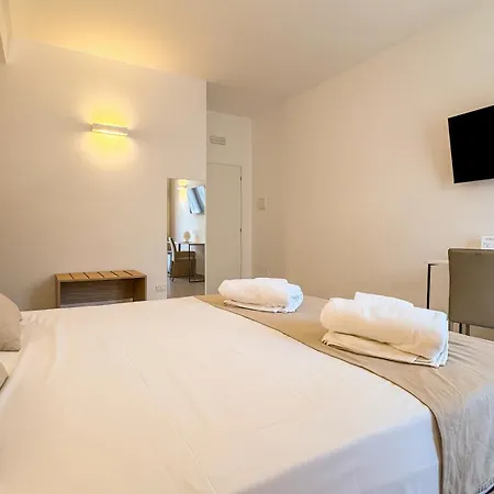 Tevergad Premium 4*